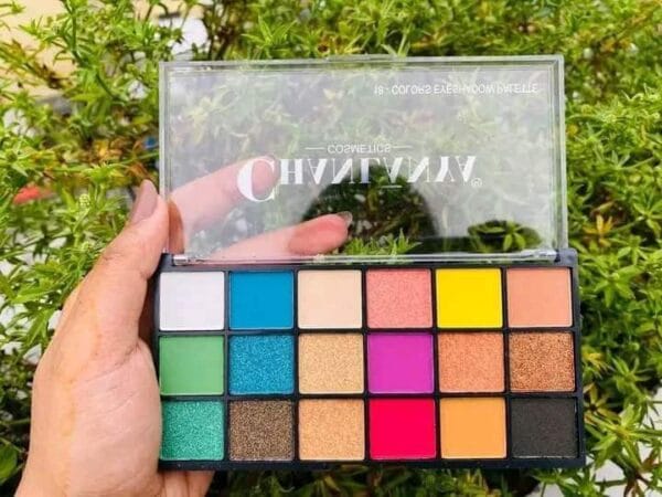 Best Chanlanya 18 Colour Eyeshadow Palette – প্রতিদিন ও পার্টির জন্য আদর্শ