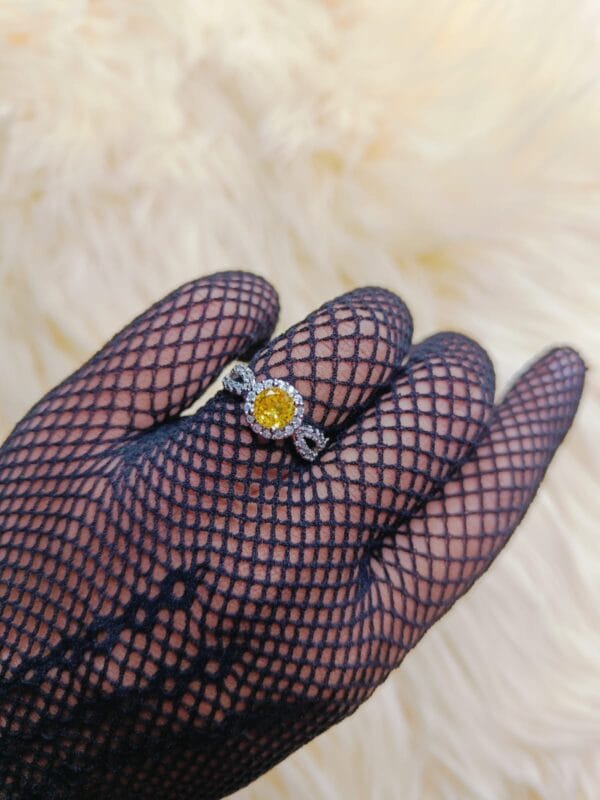 Best Diamond Cut Ring Yellow Color হলুদ রঙের সৌন্দর্য