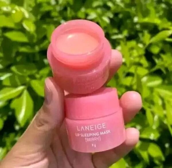Best Laneige Lip Sleeping Mask Berry - 3g ঠোঁটের গভীর যত্নে সেরা পণ্য