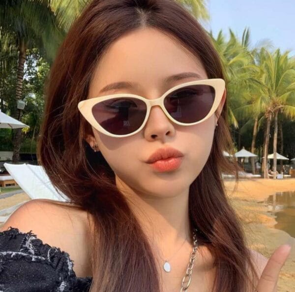 Design Cat Eye Sunglasses ডিজাইন ক্যাট আই সানগ্লাস