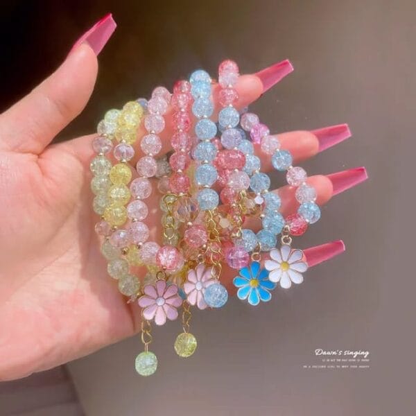 Simple Daisy Bracelet for Girls Simple Stylist Crystal Sunflower For women New Collection