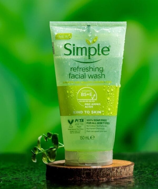 Simple Kind To Skin Refreshing Facewash - 150ml ত্বকের যত্নে ফেসওয়াশ