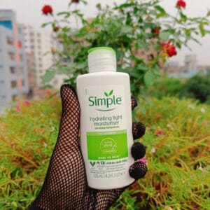 Simple Kind to Skin Hydrating Light Moisturiser - 125ml Sensitive Skin Care