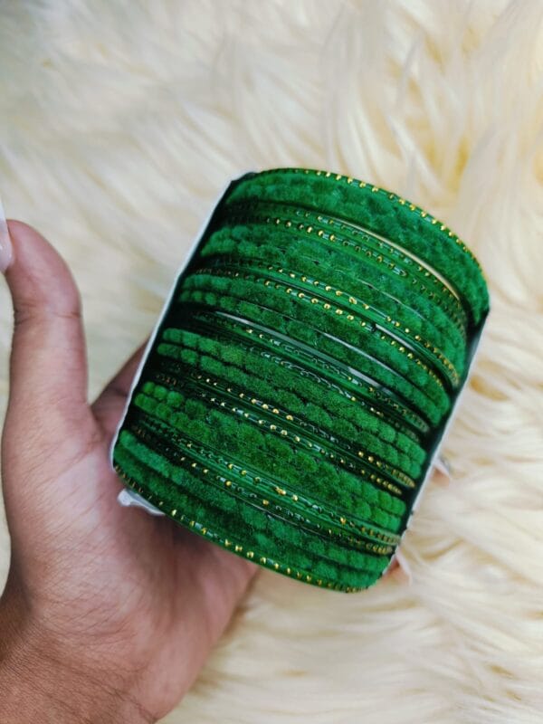 Glitter and Matte Finish Glass Bangles গ্লিটার ও ম্যাট ফিনিশ কাঁচের চুড়ি - মাত্র 150 টাকা মুটে