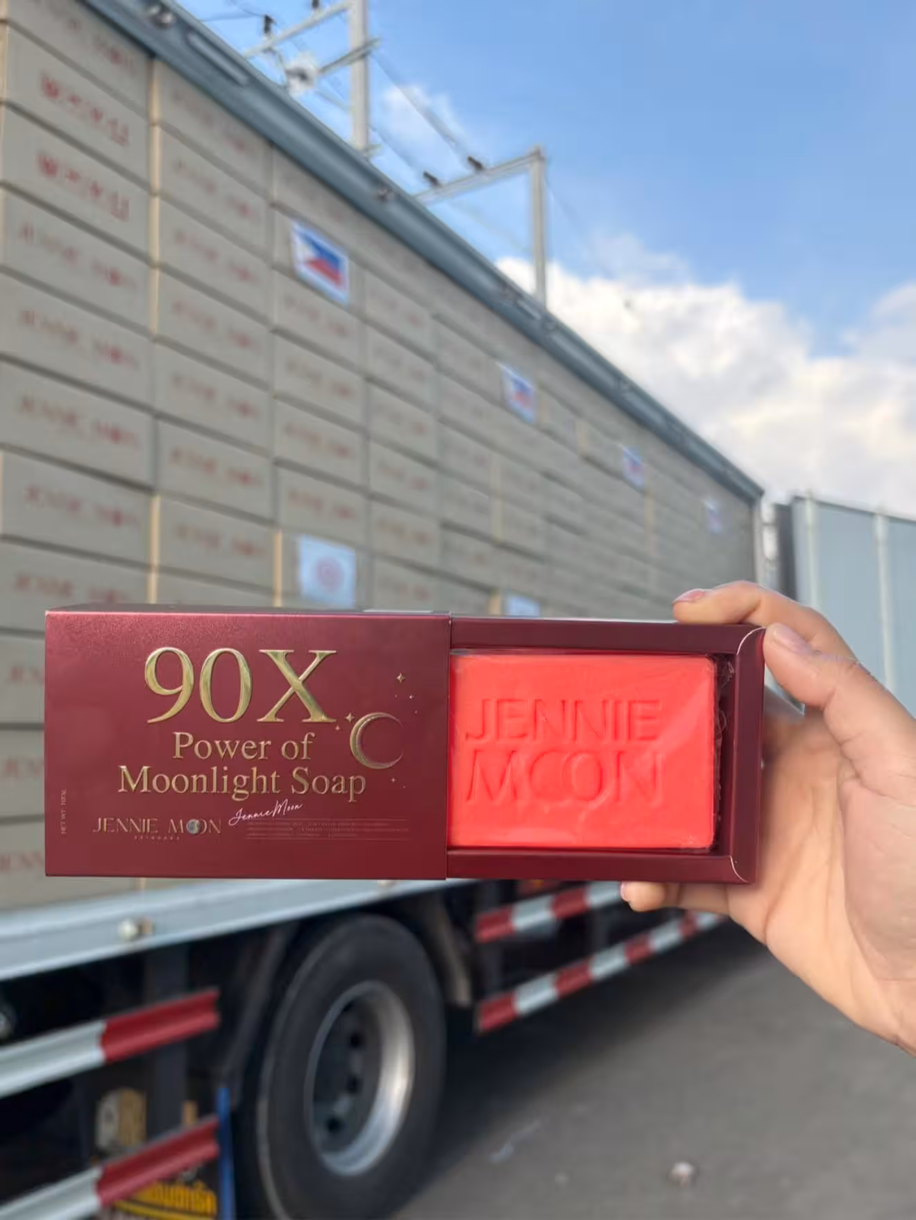Jennie Moon 90x Power of Moonlight Soap 160g - Image 3