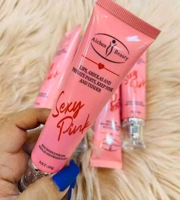 Aichun Beauty Sexy Pink Cream - 30g | প্রাকৃতিকভাবে সংবেদনশীল অংশ উজ্জ্বল ও রঙ উন্নত করুন
