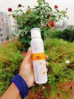 Chamomile Whitening Spray Sunscreen with SPF 50+ - Image 2