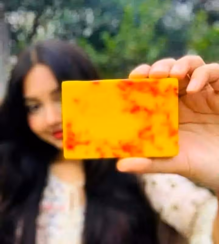Premium Saffron Goat Milk Soap – 100g | প্রাকৃতিকভাবে ত্বক উজ্জ্বল এবং মসৃণ করুন